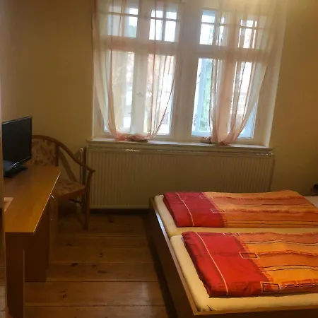 Bapu Zur Schleuse Kleinmachnow